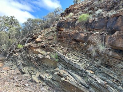 Flinders Ranges gorges - rock that went in all directions and patterns.