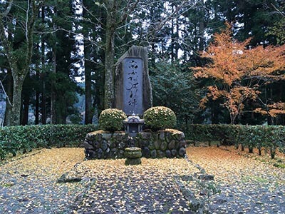Kumano-Kodo-wellness-walks-walking-tours-memorial